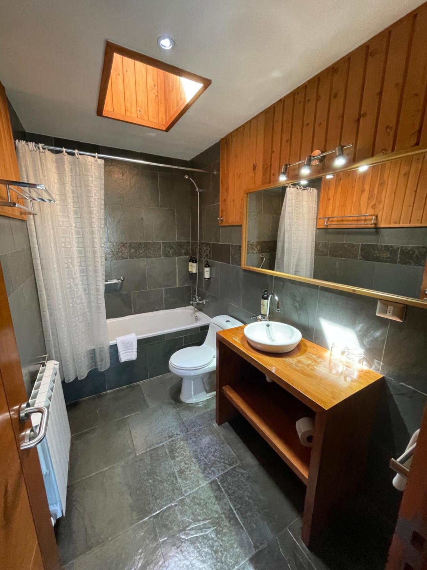 Hotel Costanera Пукон Экстерьер фото
